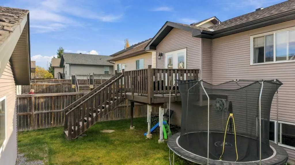 15 Inkster Close