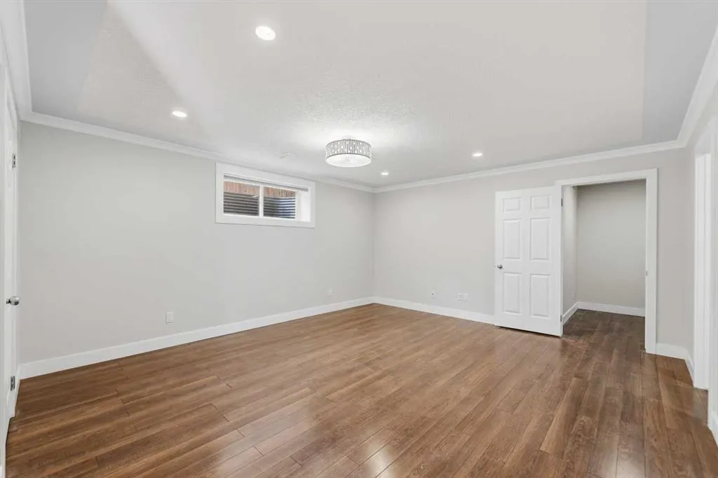 195 Elgin Rise SE