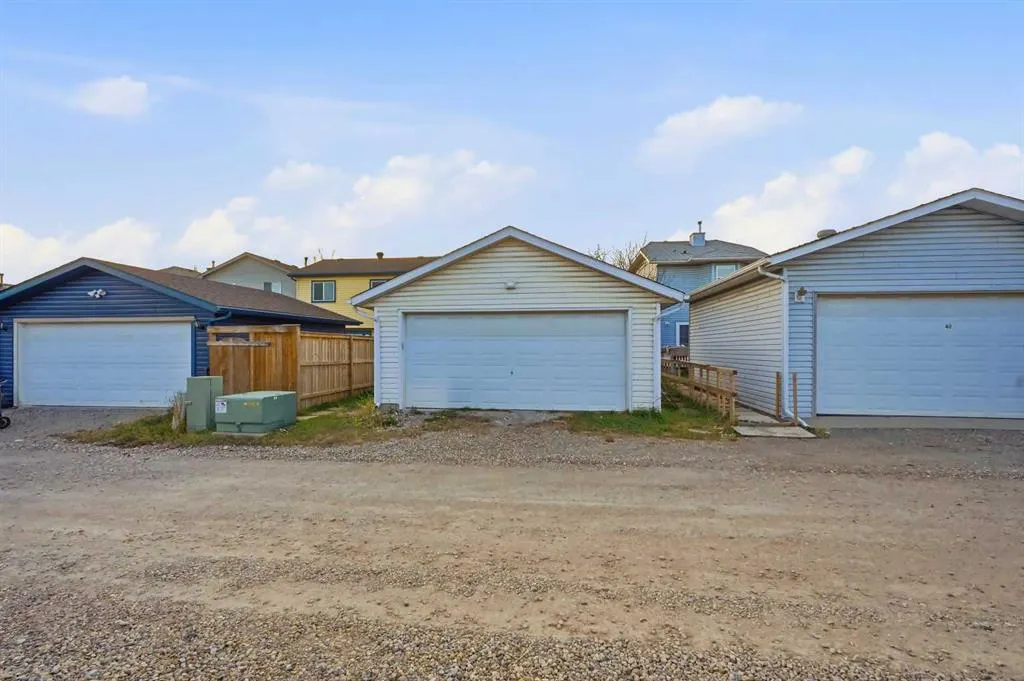 36 Martin Crossing Manor NE