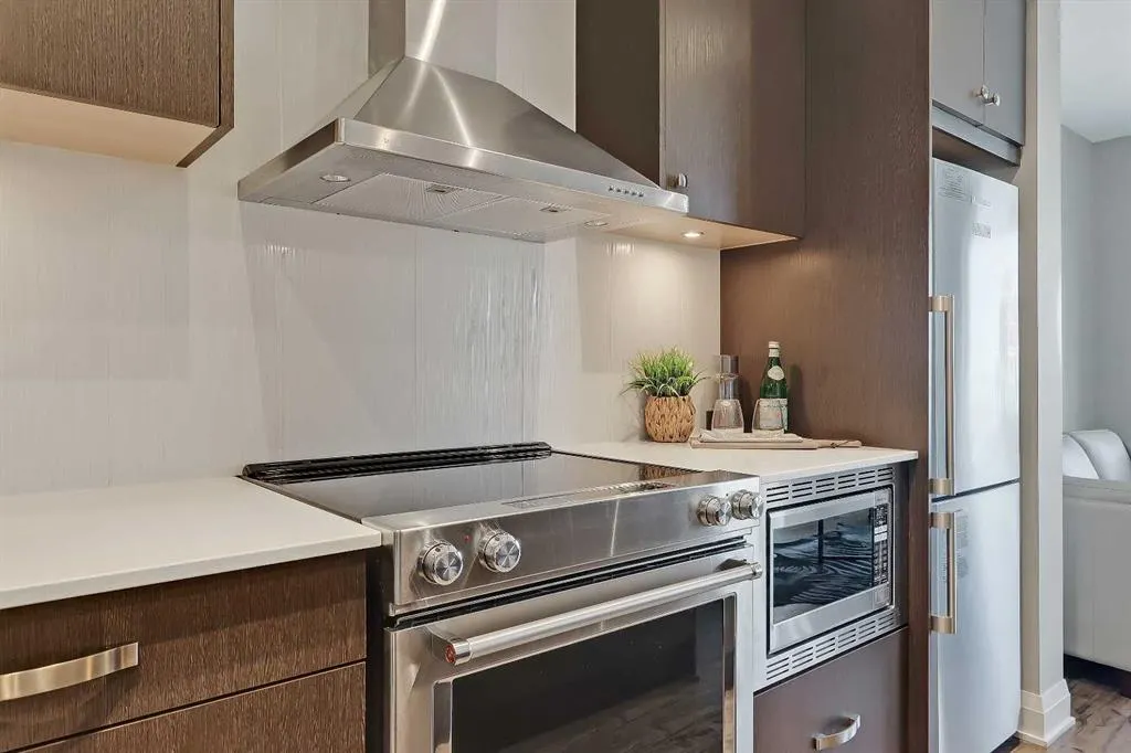 930 6 Avenue SW #2304