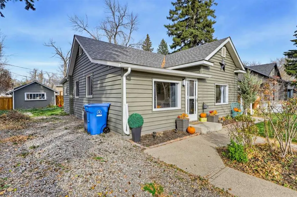 436 Macleod Trail SW