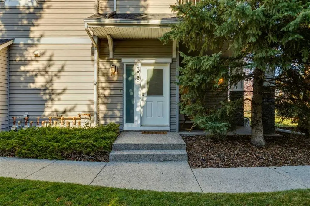 281 Cougar Ridge Drive SW #306