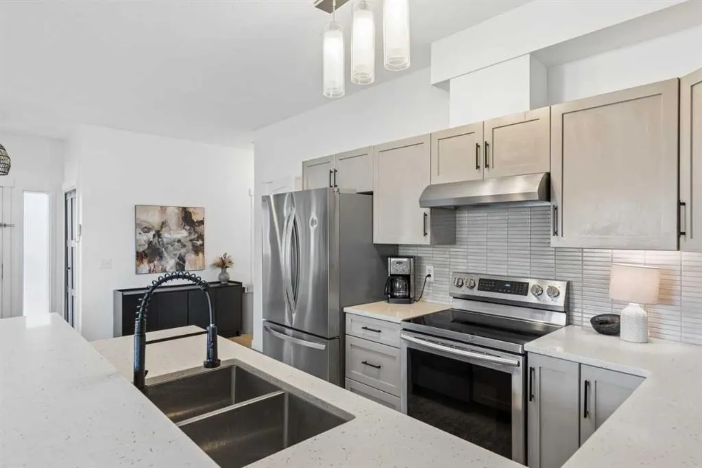 281 Cougar Ridge Drive SW #306