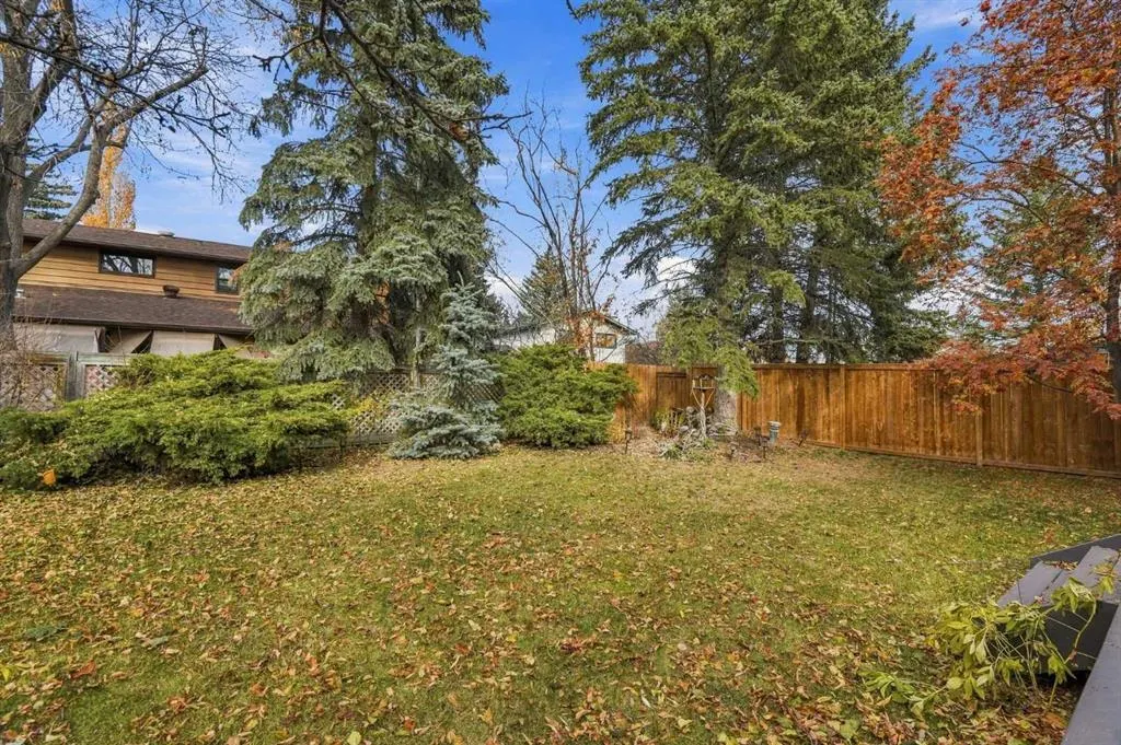 88 Deermeade Road SE