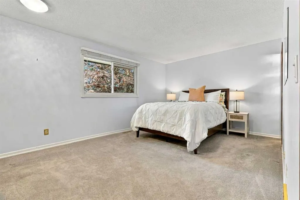 88 Deermeade Road SE