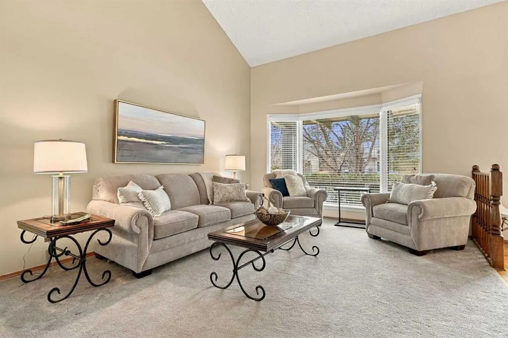88 Deermeade Road SE