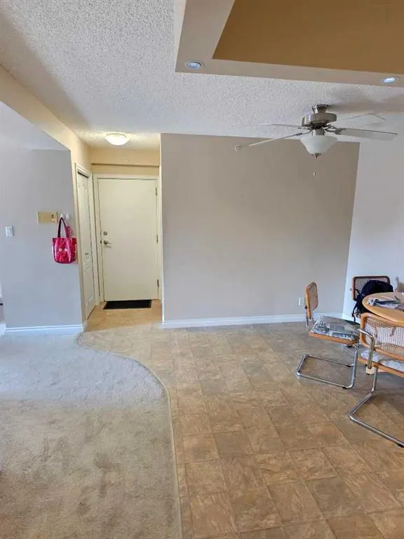 4210 20 Avenue S #204