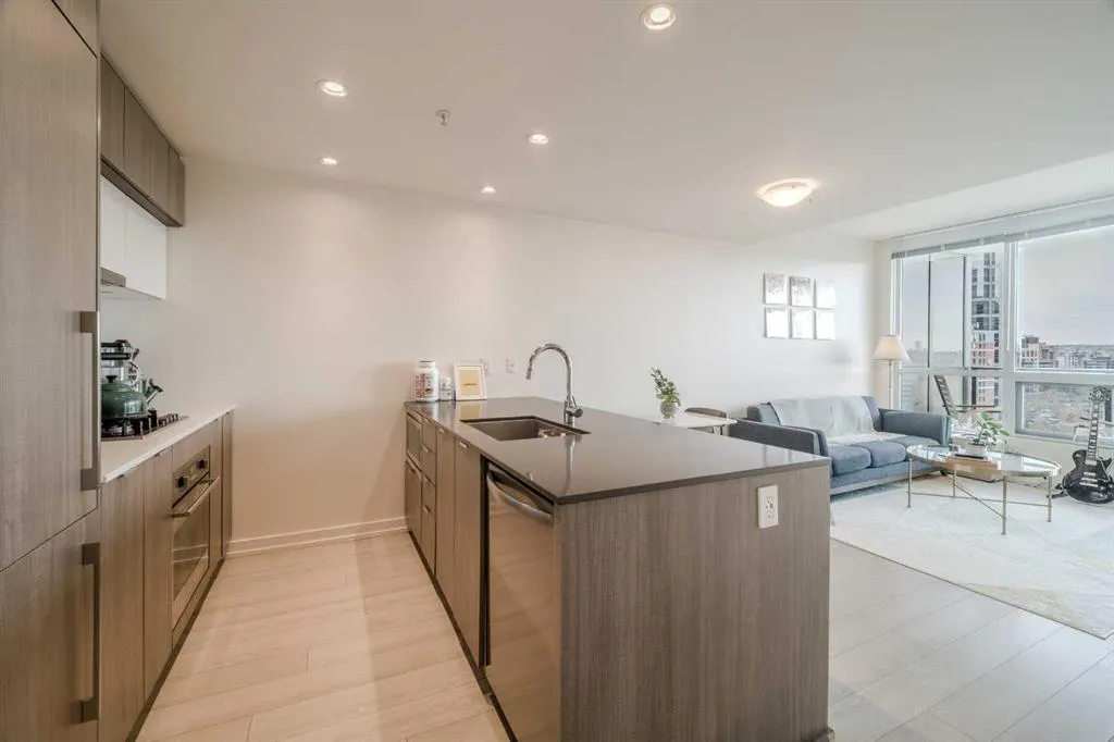 128 2 Street SW #1405