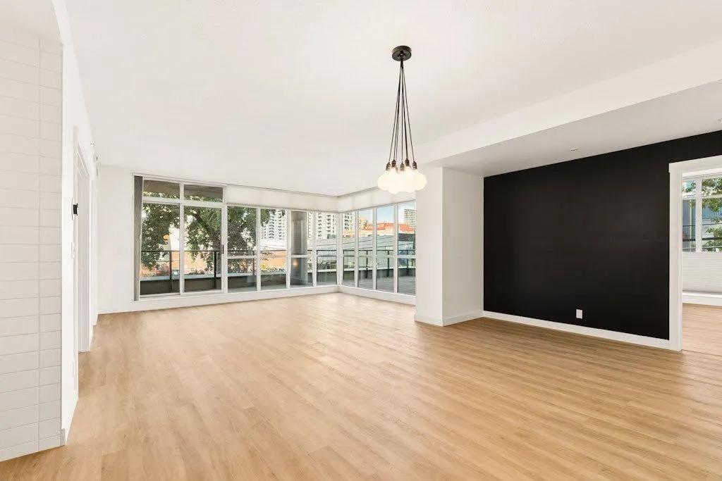 788 12 Avenue SW #203