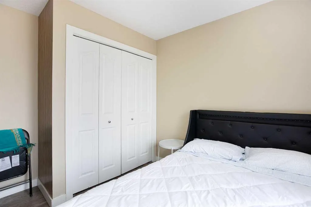 355 Taralake Way NE #311