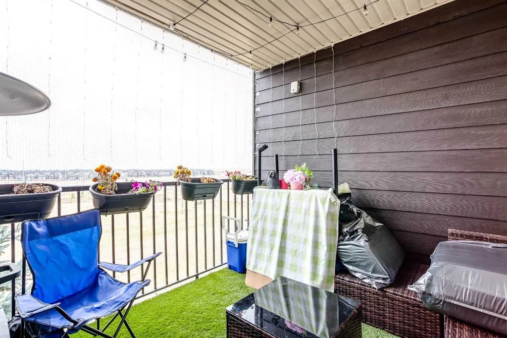 355 Taralake Way NE #311