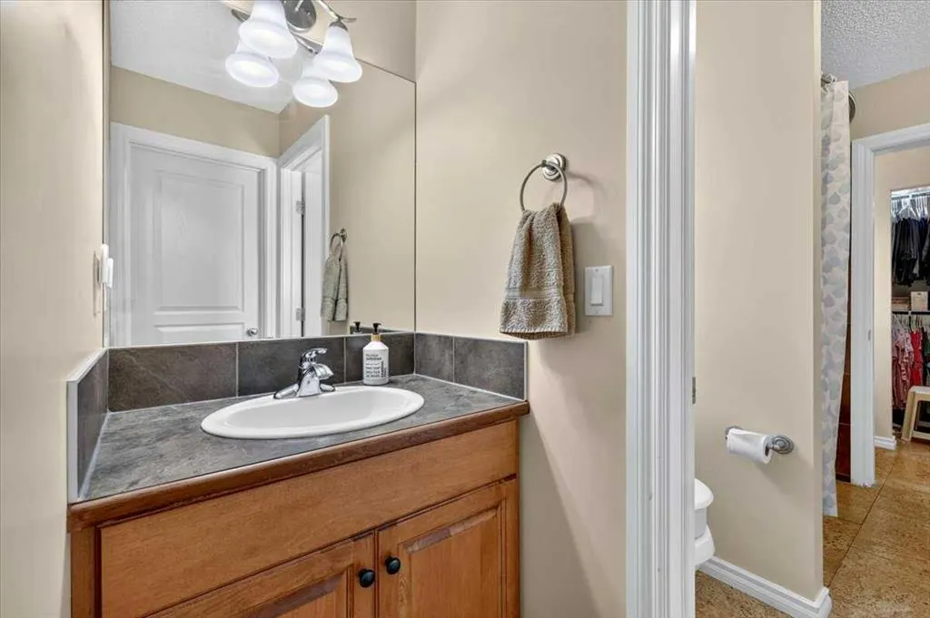 21 Barber Street NW