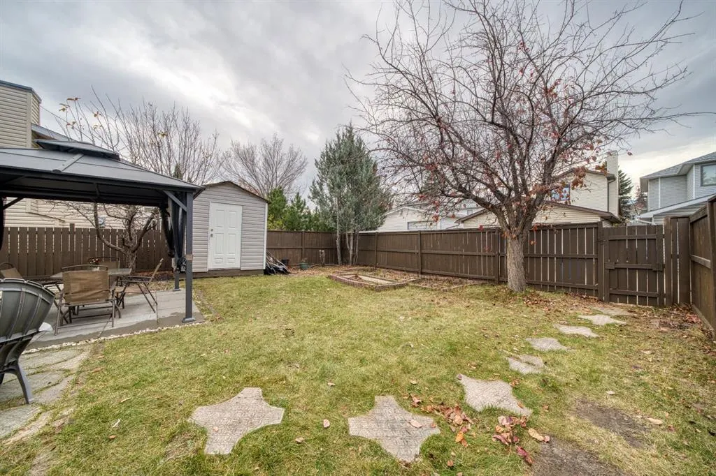 120 Millrise Close SW