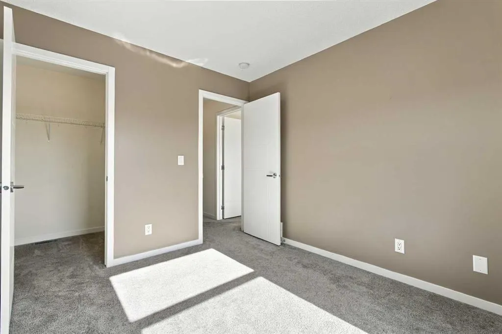 224 South Point Greenway SW