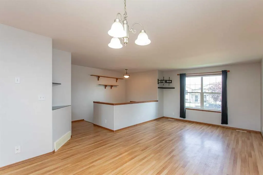 273 Kendrew Drive