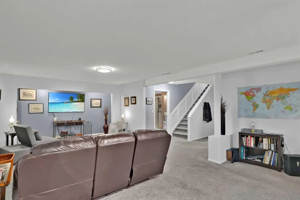 503 High View Park NW