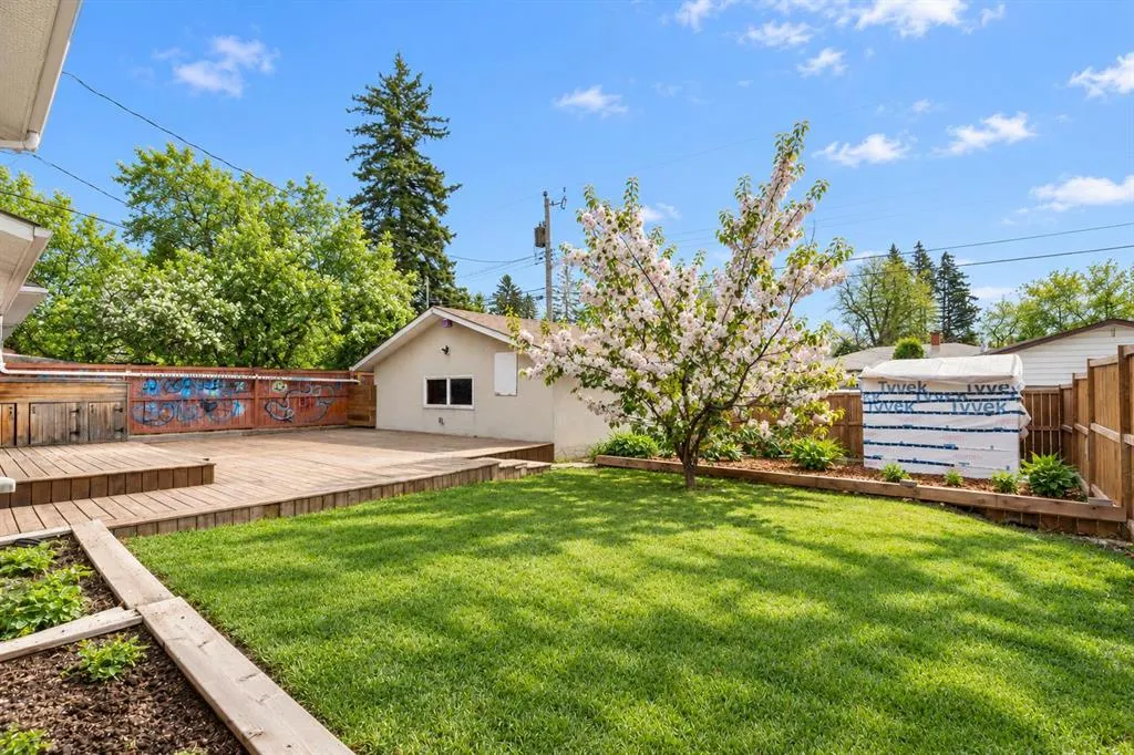 103 Franklin Drive SE