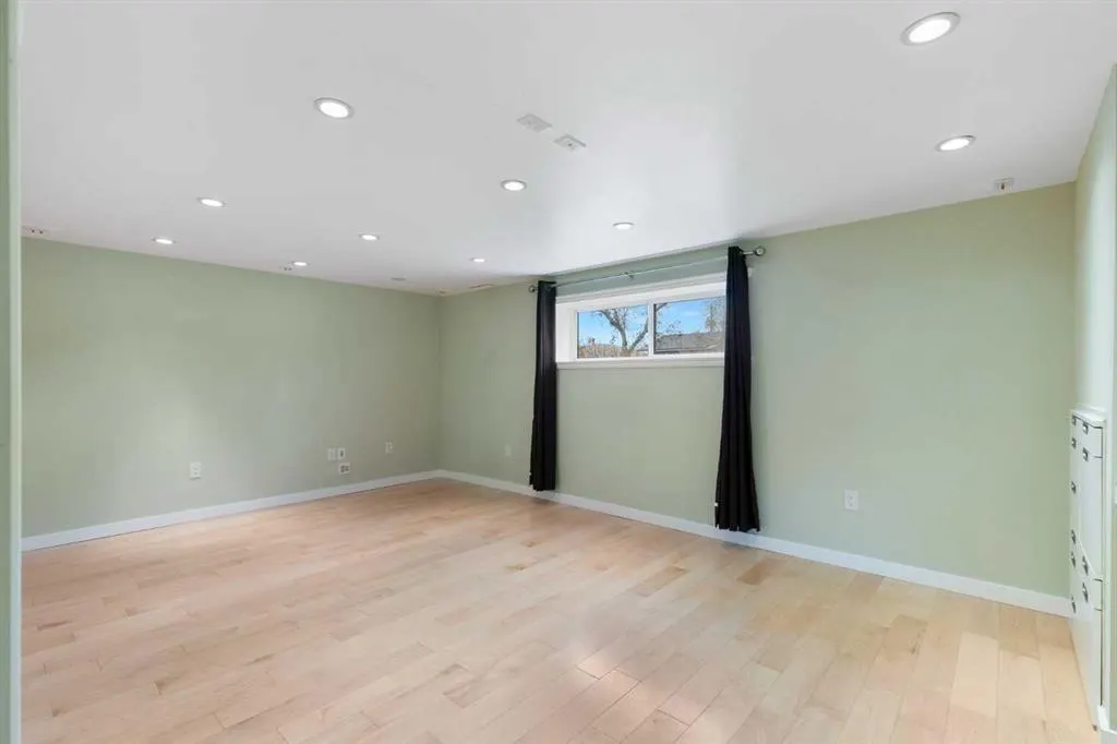 103 Franklin Drive SE