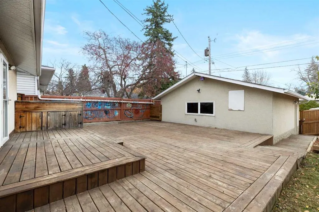 103 Franklin Drive SE