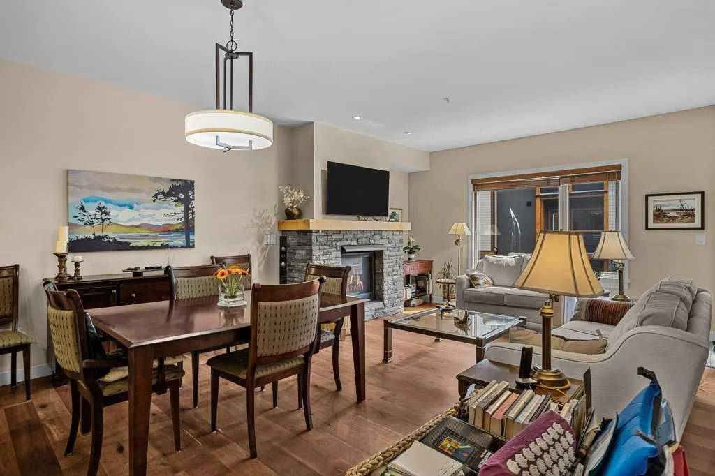 707 Spring Creek Drive #304