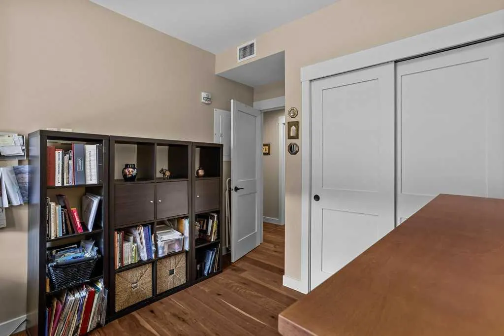 707 Spring Creek Drive #304