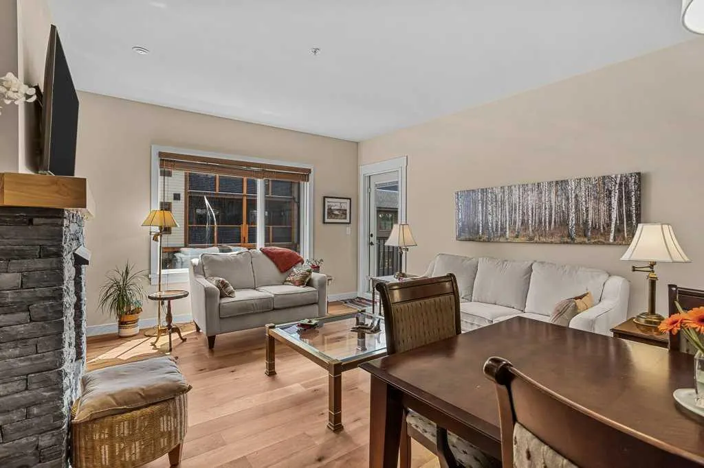 707 Spring Creek Drive #304