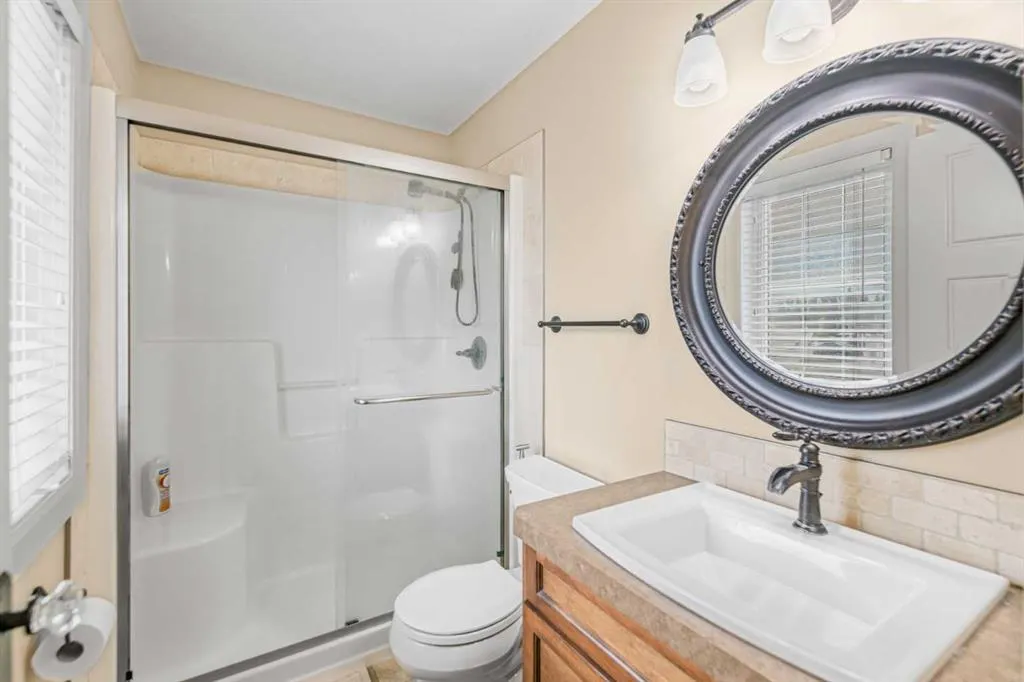 14 Windermere Close