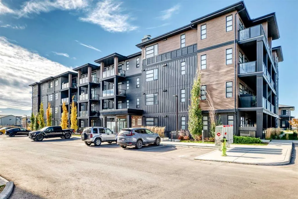 55 Lucas Way NW #2409