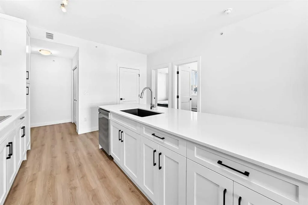 55 Lucas Way NW #2409