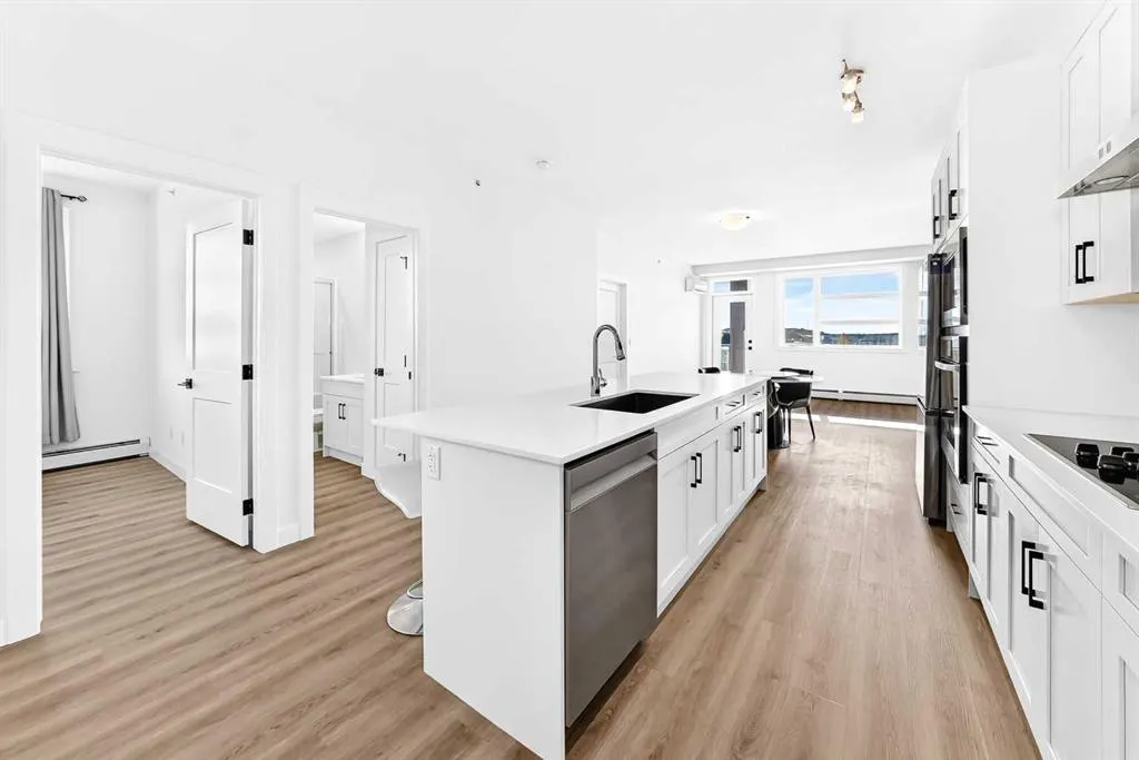 55 Lucas Way NW #2409