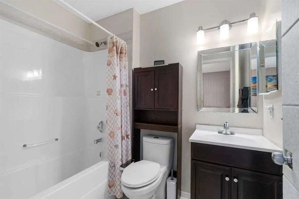 21 Citadel Meadow Close NW