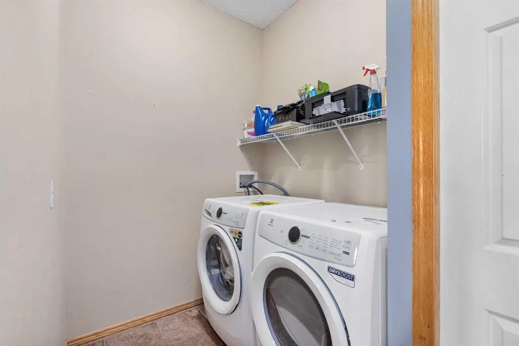 21 Citadel Meadow Close NW
