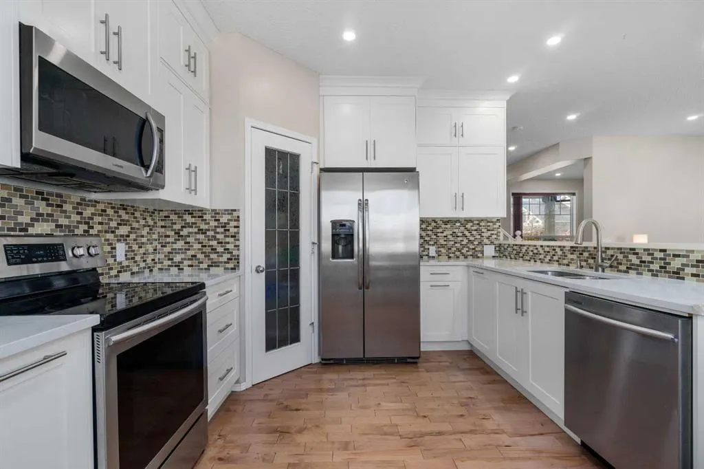 21 Citadel Meadow Close NW