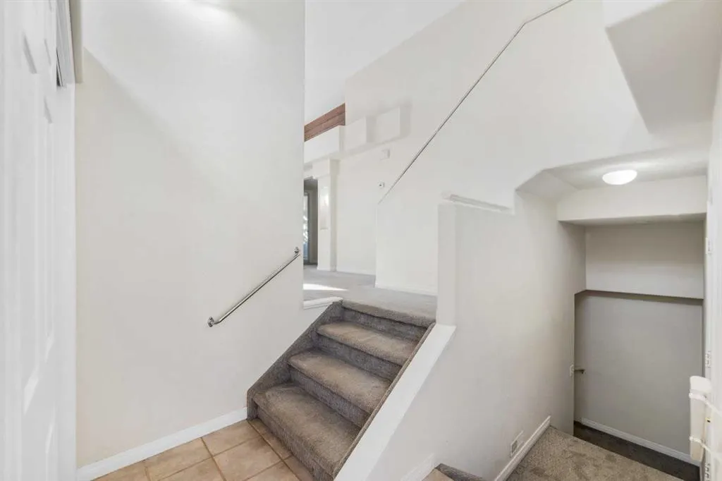 91 Millbank Hill SW