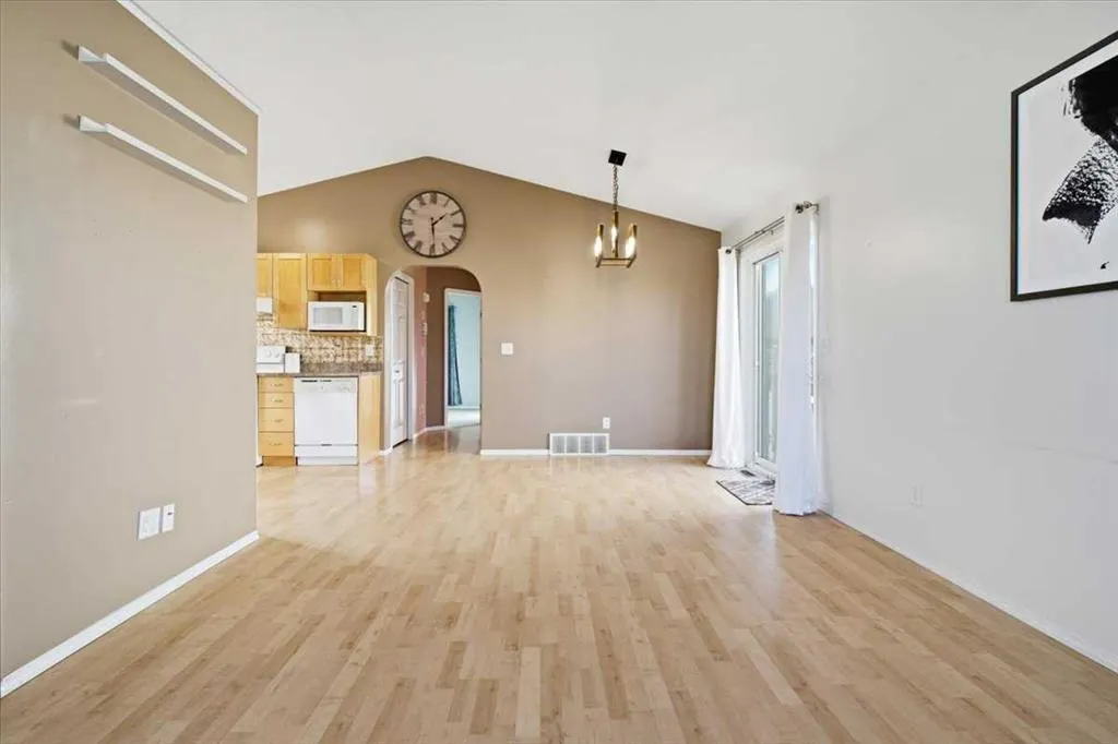 7710 Westpointe Drive