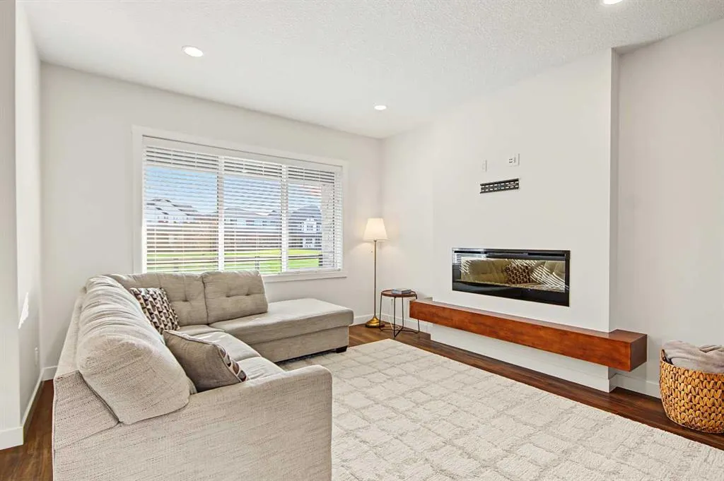 29 Midgrove Lane SW