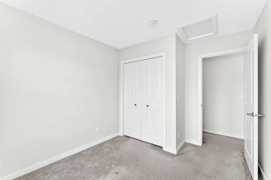 524 Midtown Street SW