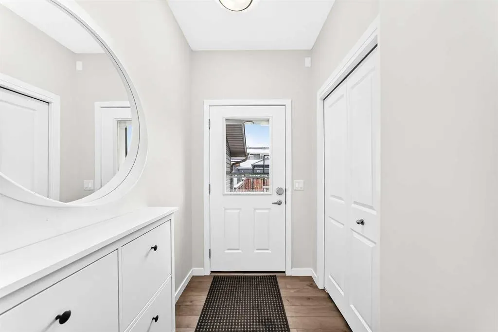 524 Midtown Street SW