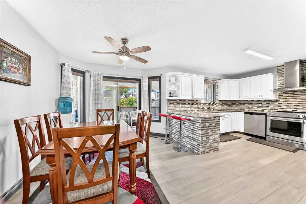283 Applestone Park SE
