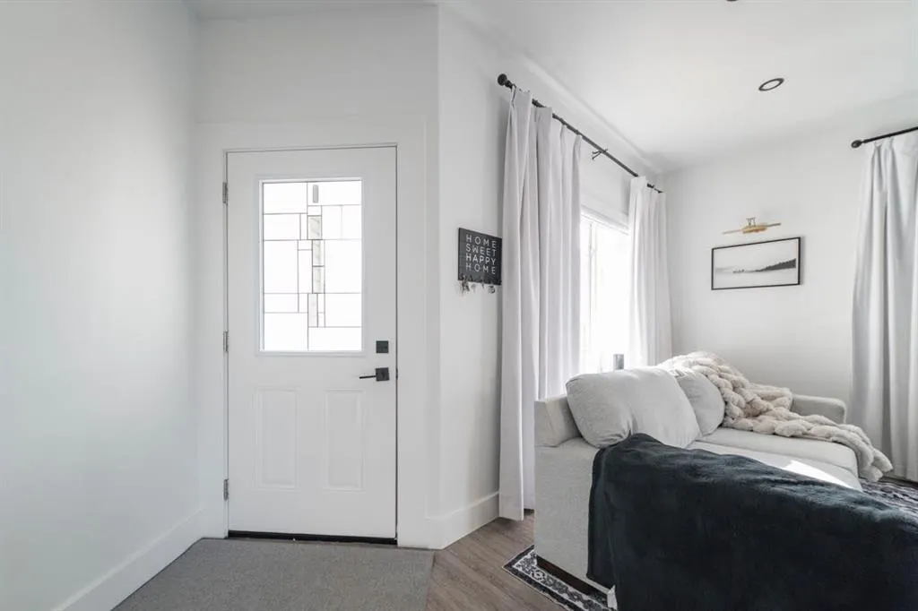 174 St. Laurent Way