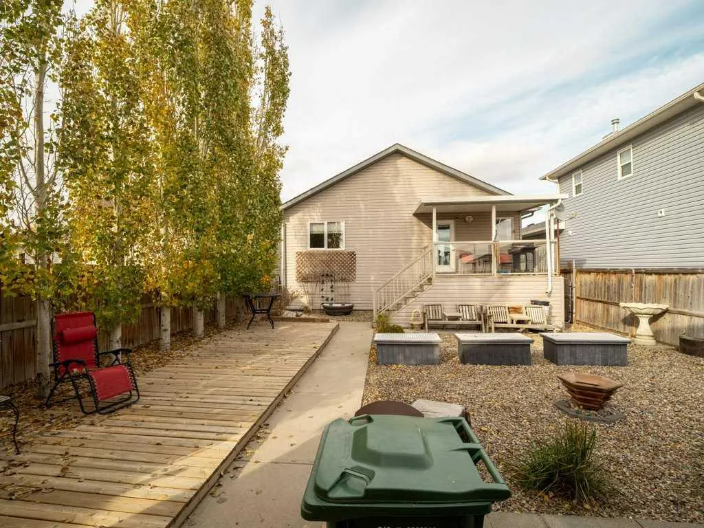 687 Parkside Drive