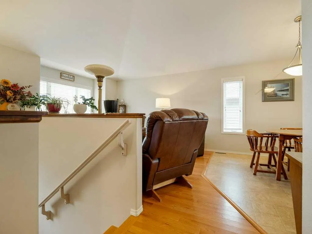 687 Parkside Drive