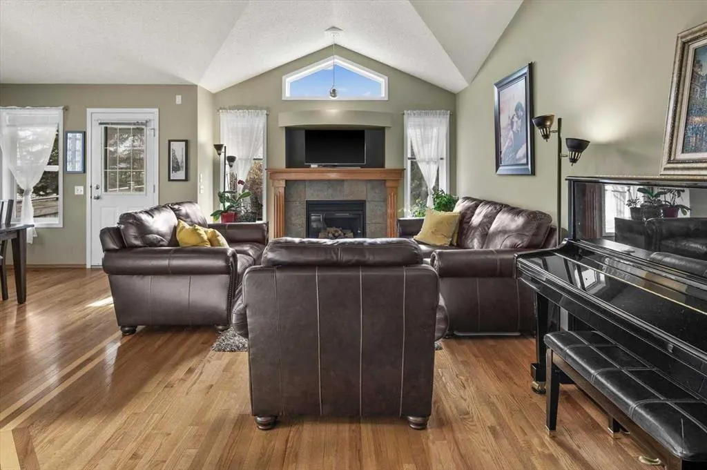 69 Chaparral Villas SE