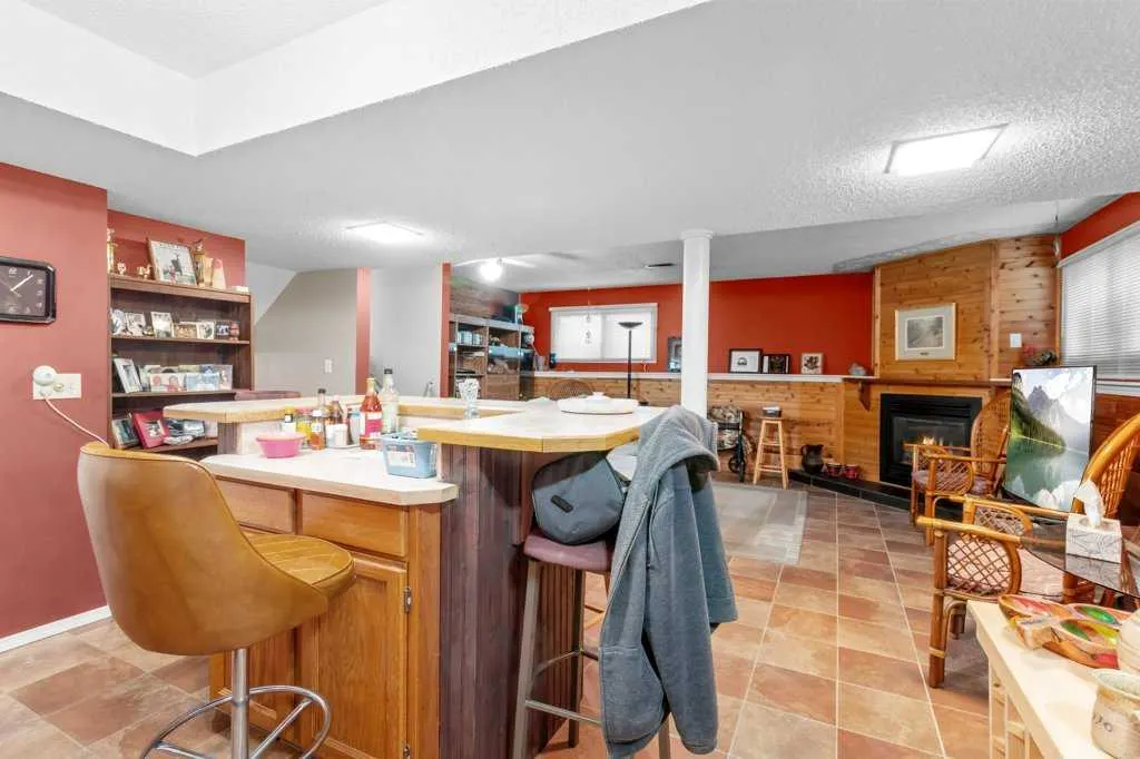 46 Meadowview Close