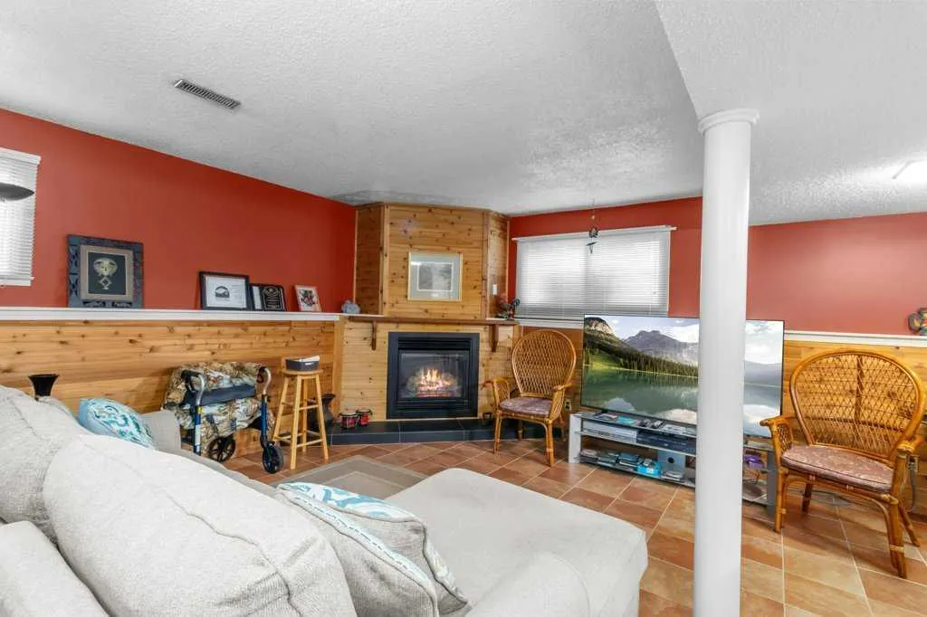 46 Meadowview Close