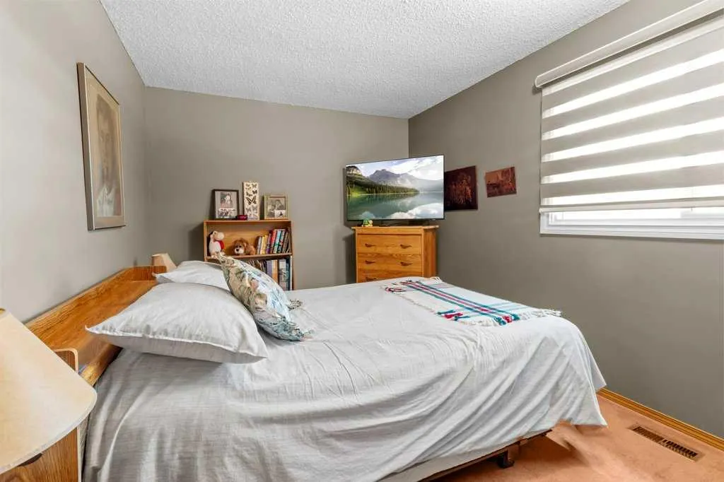 46 Meadowview Close
