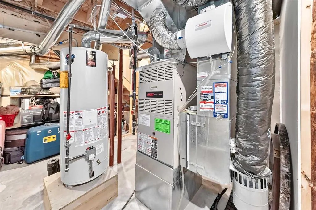 25 Discovery Ridge Hill SW