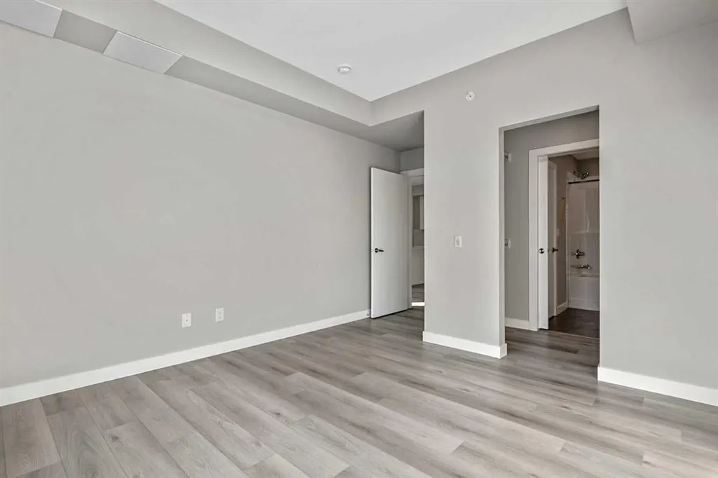 100 Banister Drive #1401