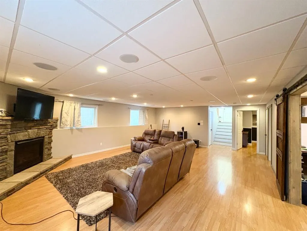 53 Aberdeen Road W