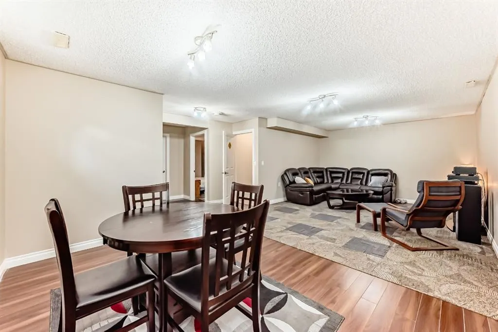 84 Silverado Creek Crescent SW